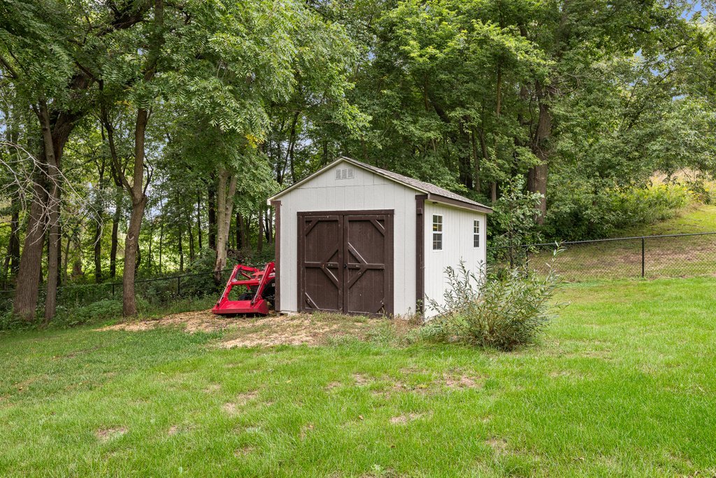 3930 Brandy Lane Property Photo 45