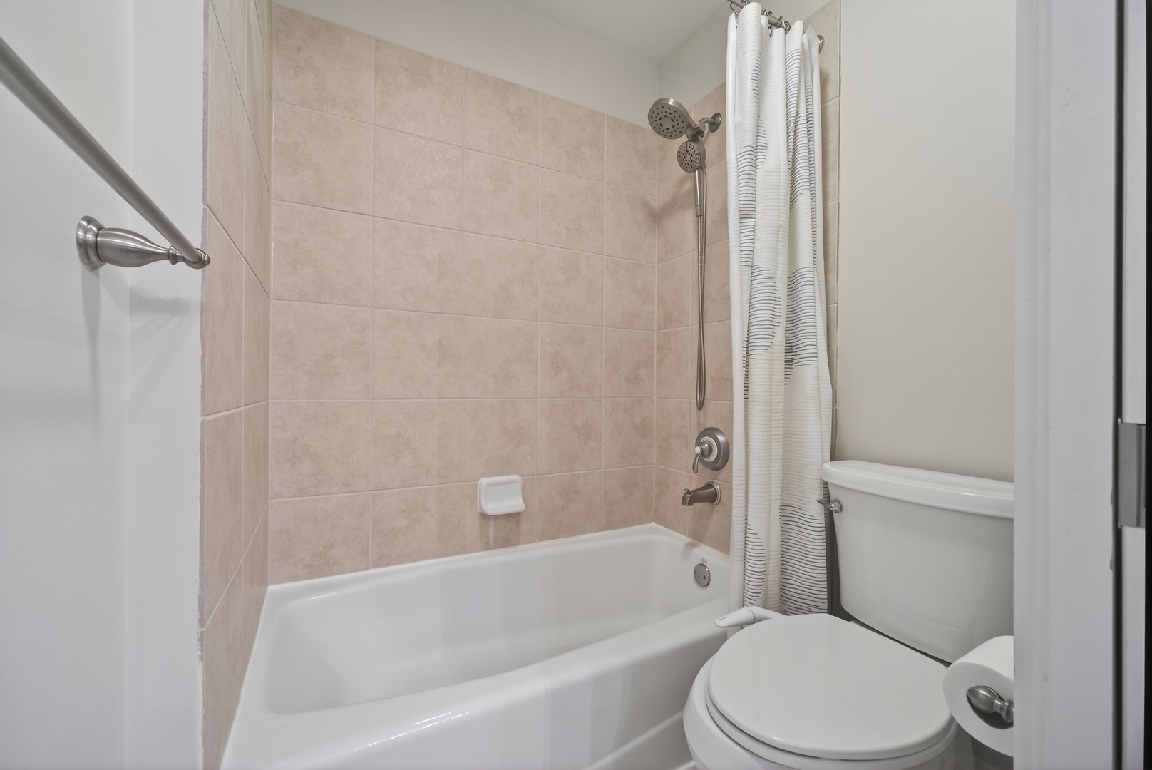 70 Forest Avenue Property Photo 60