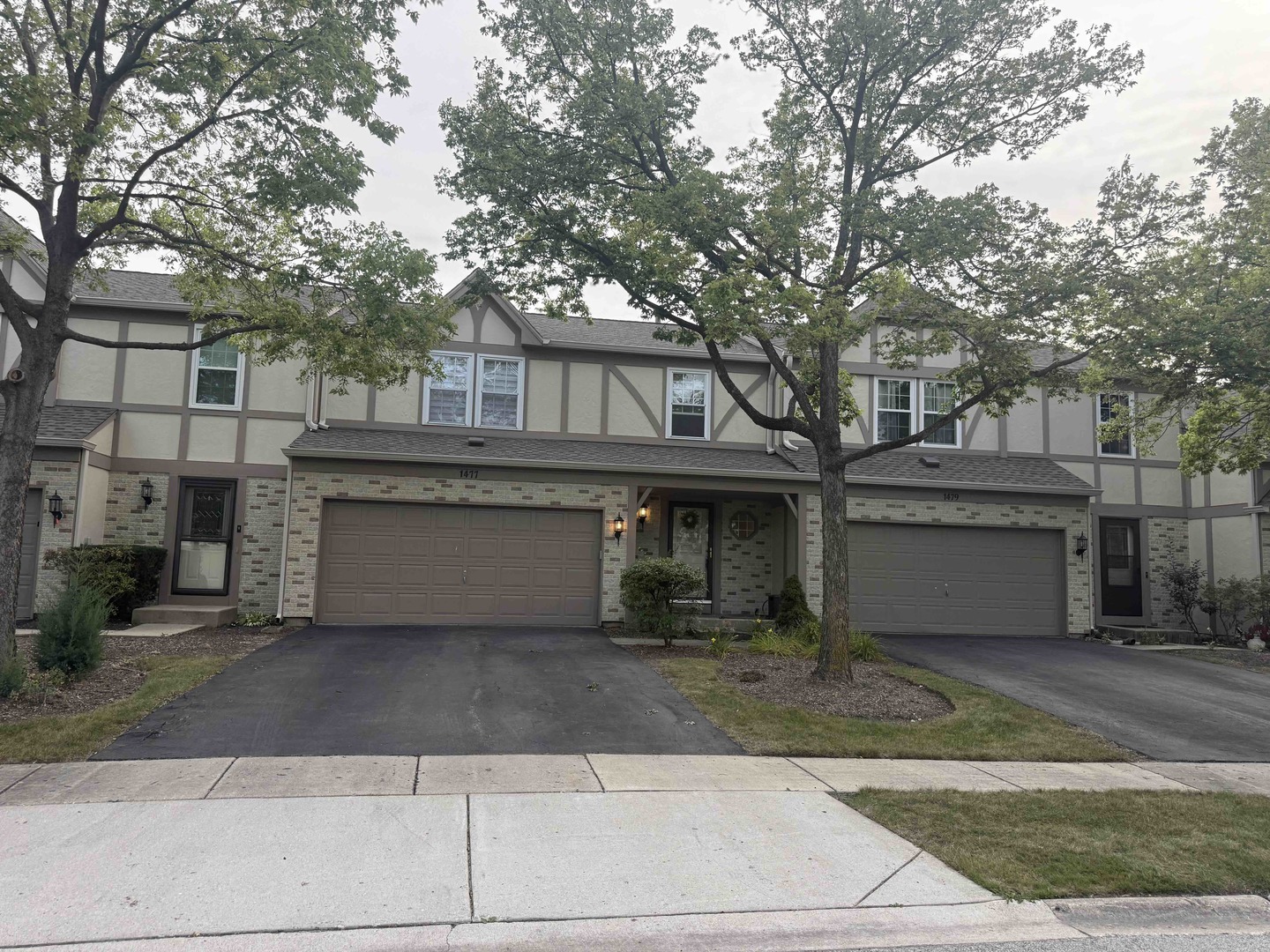 1477 Garnet Circle Property Photo 1