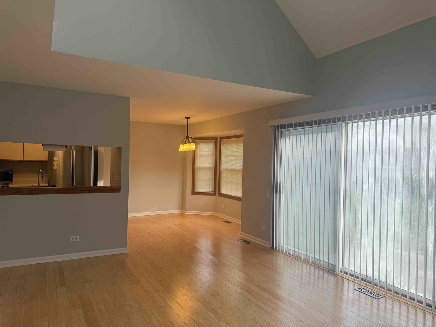 1477 Garnet Circle Property Photo 3