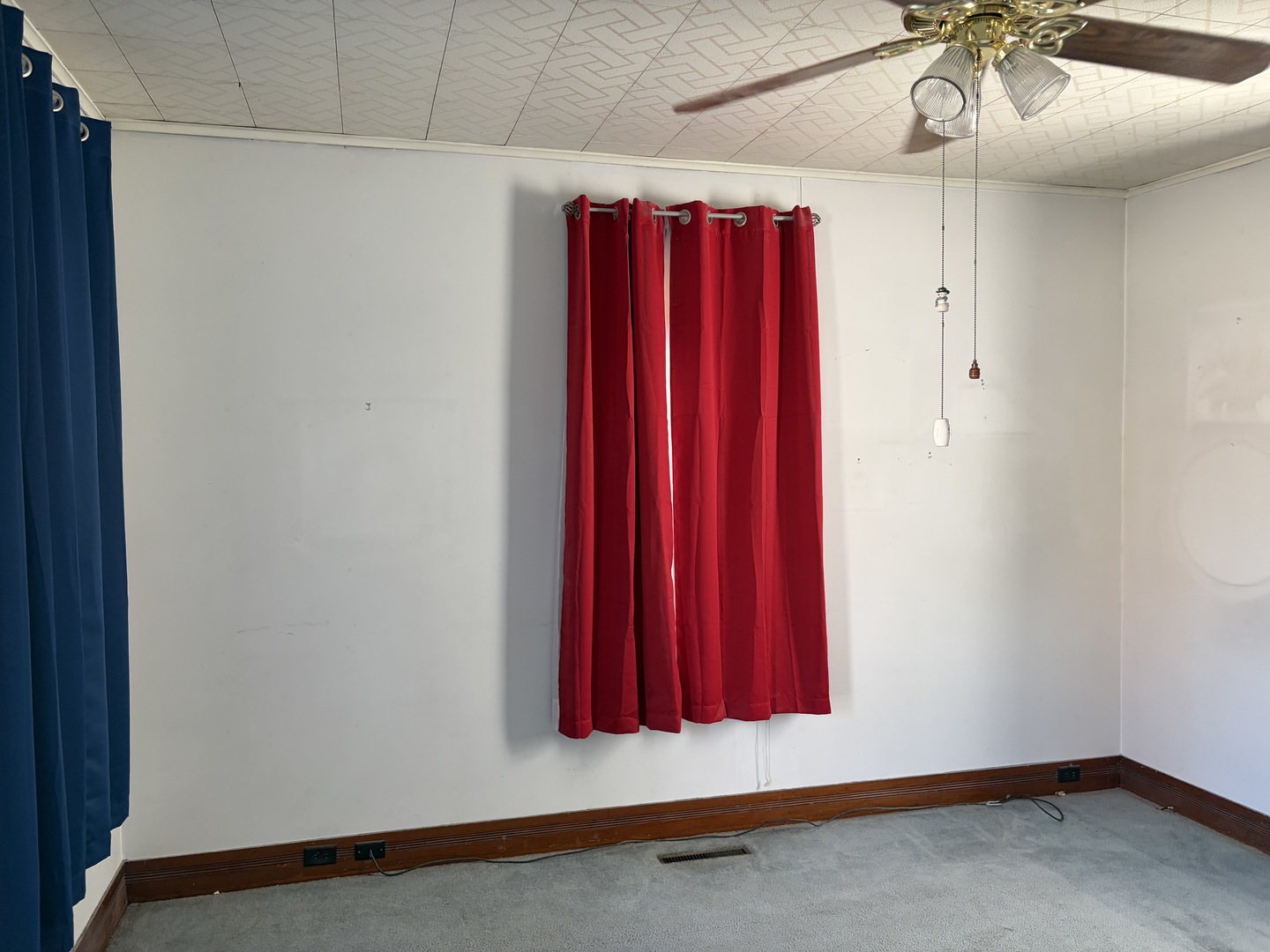 832 S 13th Street Property Photo 2