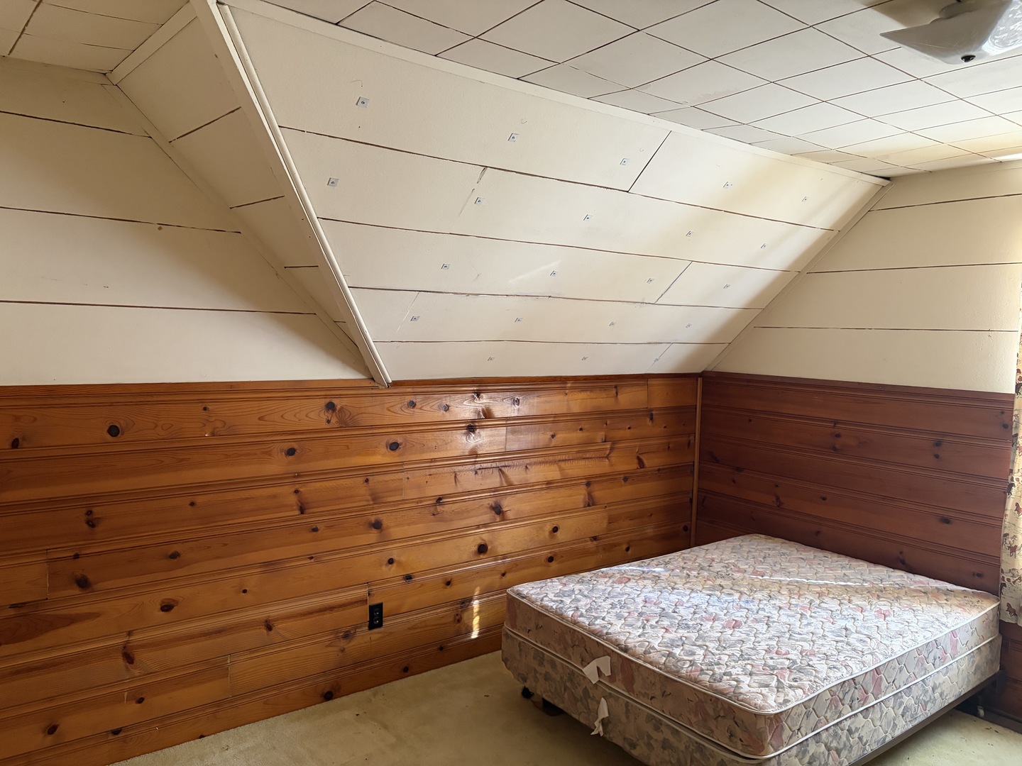 832 S 13th Street Property Photo 16