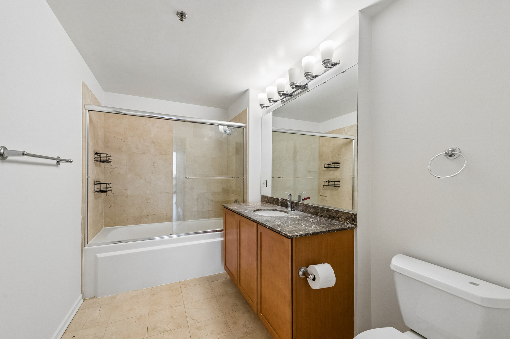 210 S Desplaines Street 607 Property Photo 7