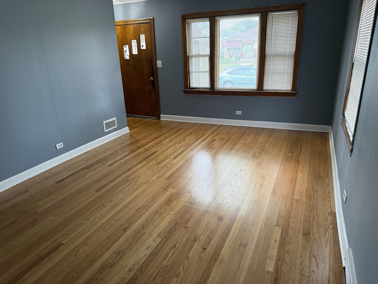 524 46th Avenue Property Photo 2