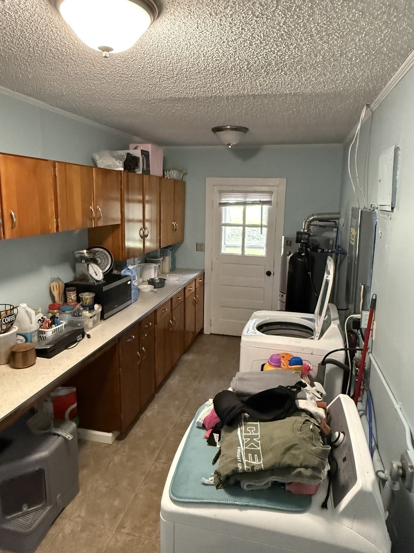 312 Depot Street Property Photo 12
