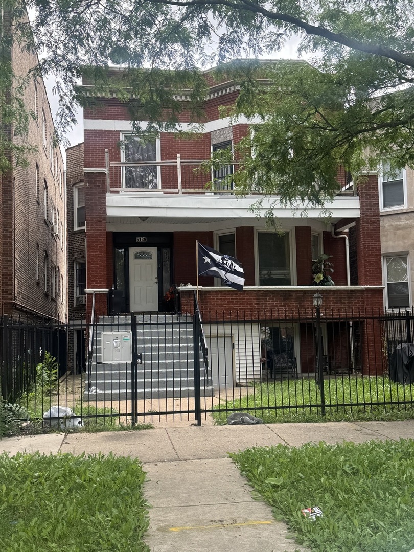 5139 W Washington Boulevard Property Photo 1