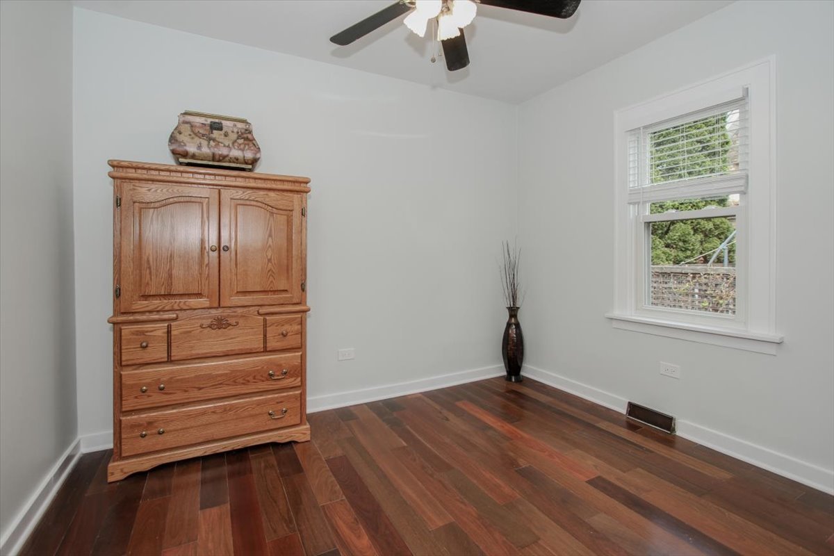 4507 Dorset Avenue Property Photo 11