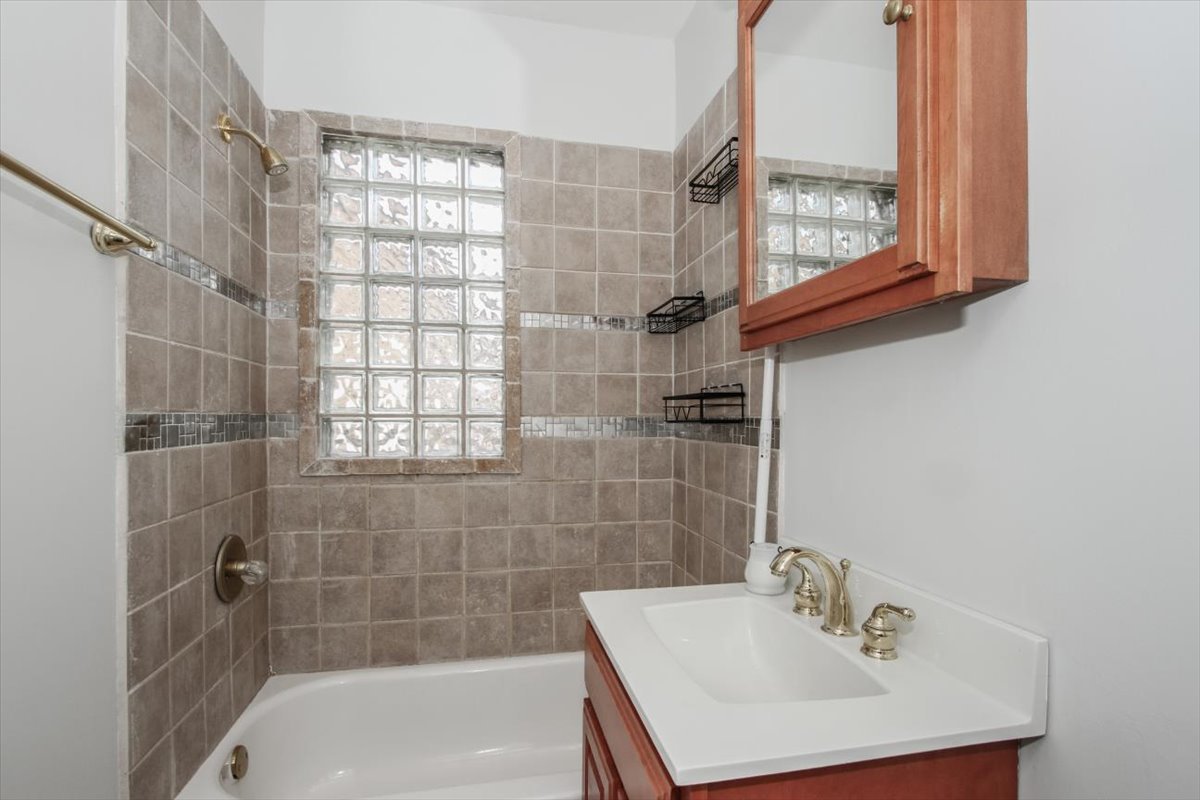 4507 Dorset Avenue Property Photo 17