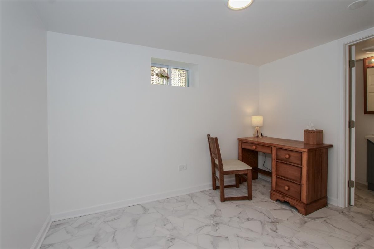 4507 Dorset Avenue Property Photo 18