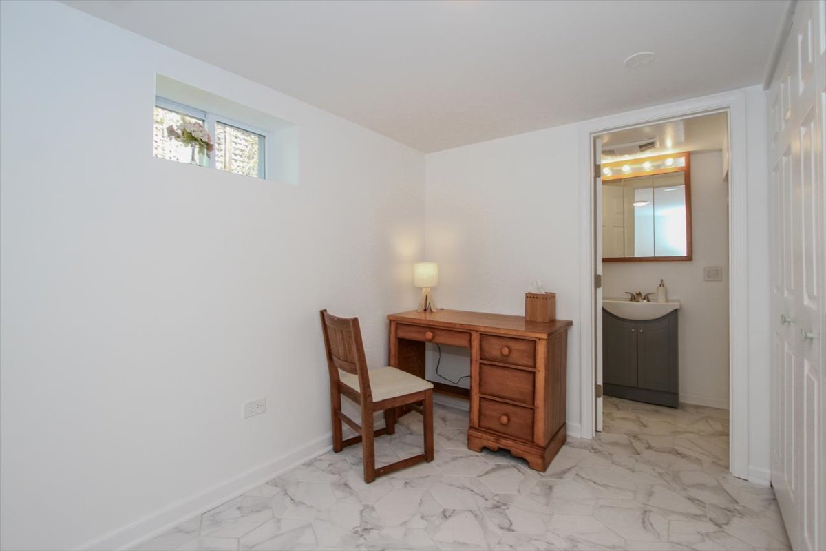 4507 Dorset Avenue Property Photo 19