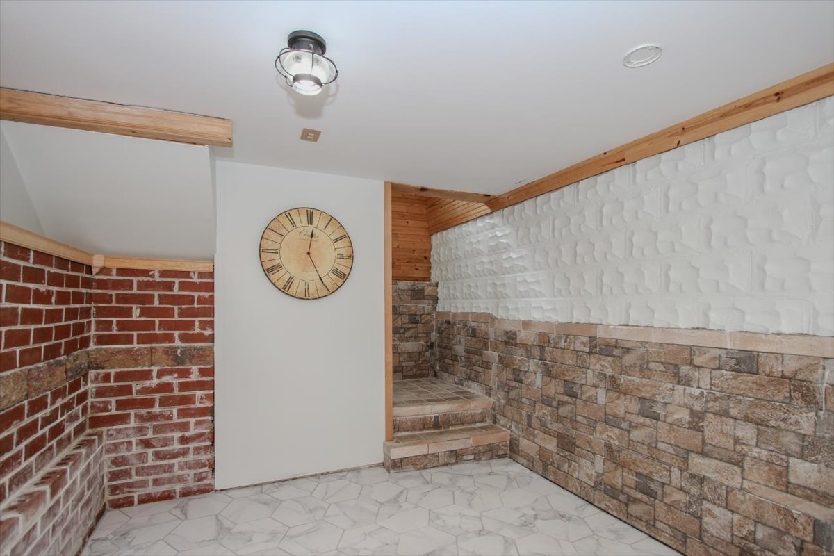 4507 Dorset Avenue Property Photo 24