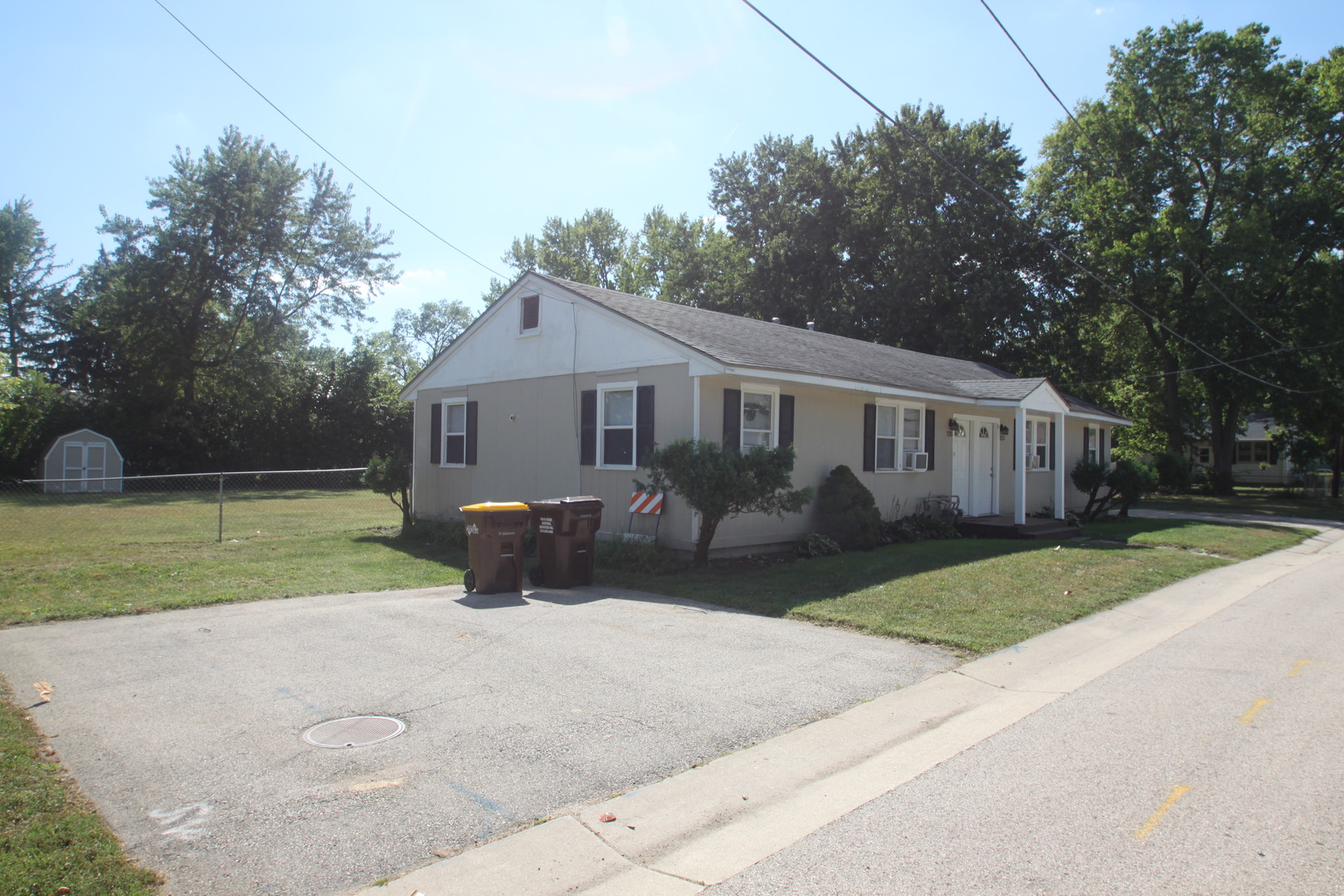 1215 42nd Avenue Property Photo 3