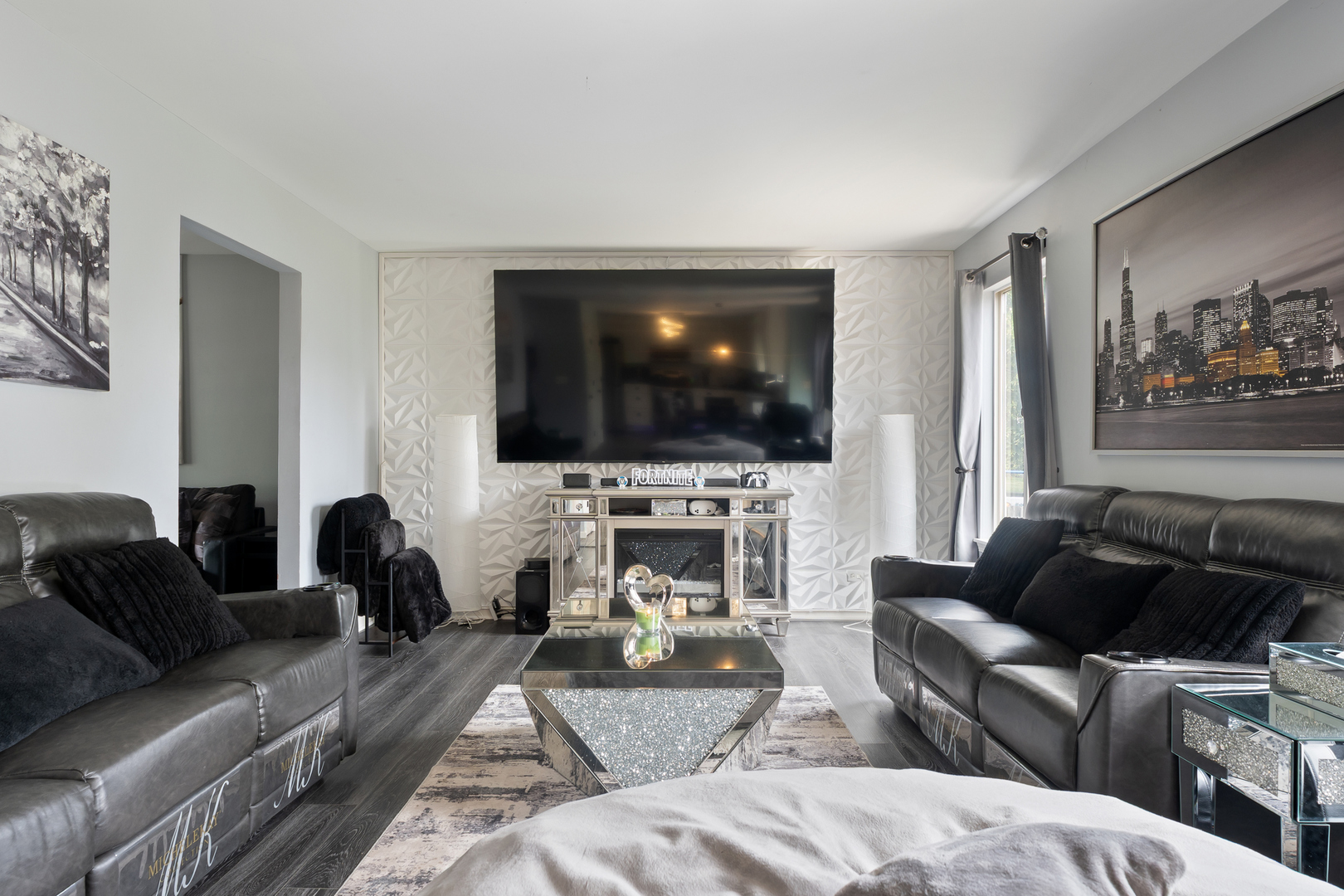 2222 Lynn Court Property Photo 4