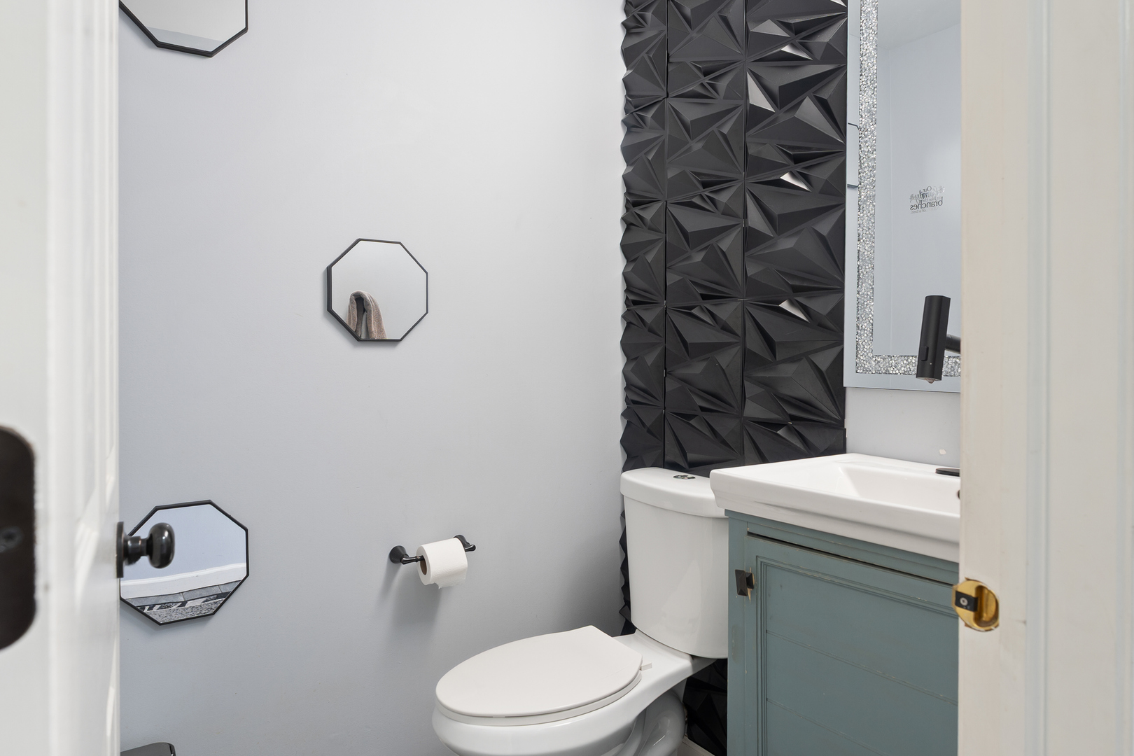 2222 Lynn Court Property Photo 10