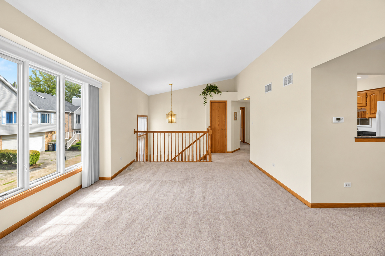 11147 Saratoga Drive Property Photo 4
