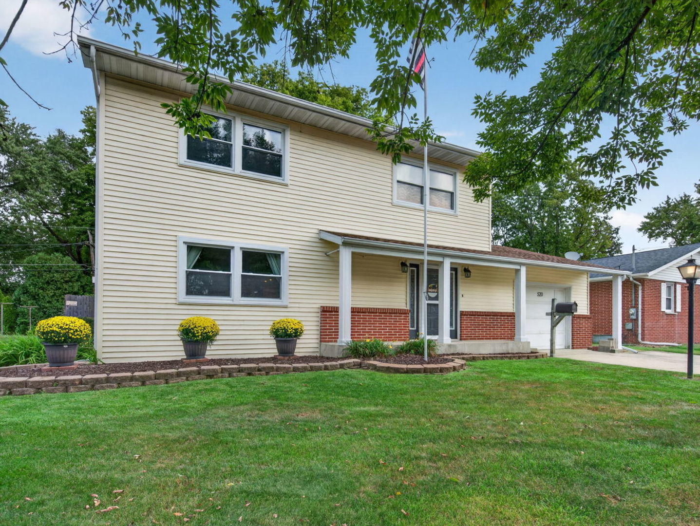 520 Johnson Avenue Property Photo 2