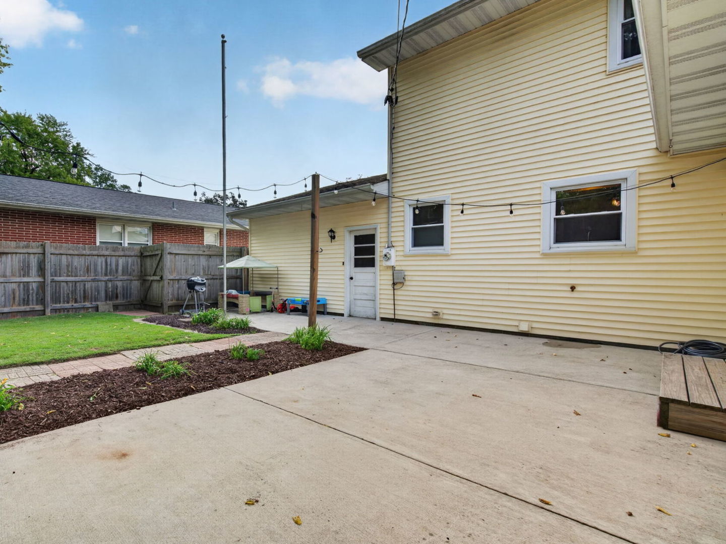 520 Johnson Avenue Property Photo 33