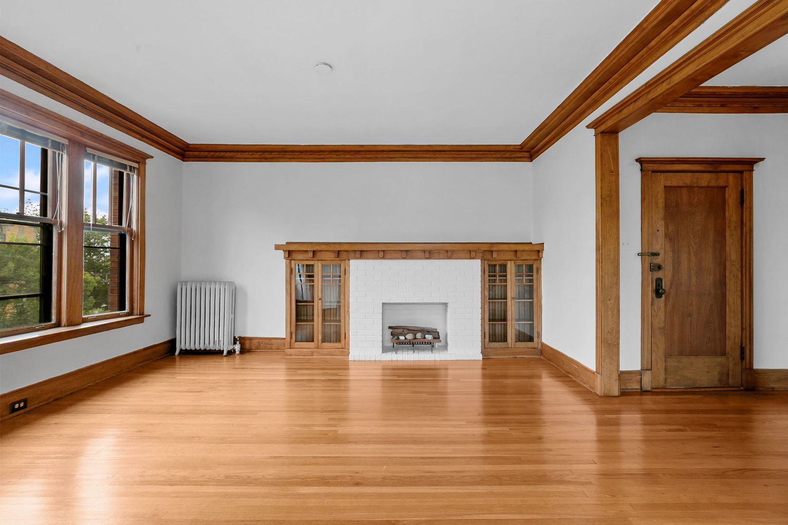 1330 W Birchwood Avenue D Property Photo 4