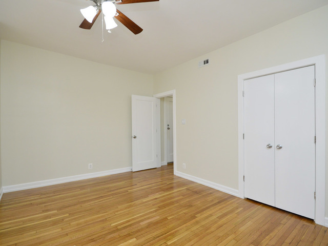 4206 N Pulaski Road 2w Property Photo 15