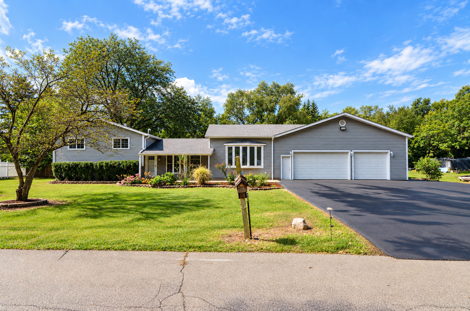 5n712 Garden Avenue Property Photo 1