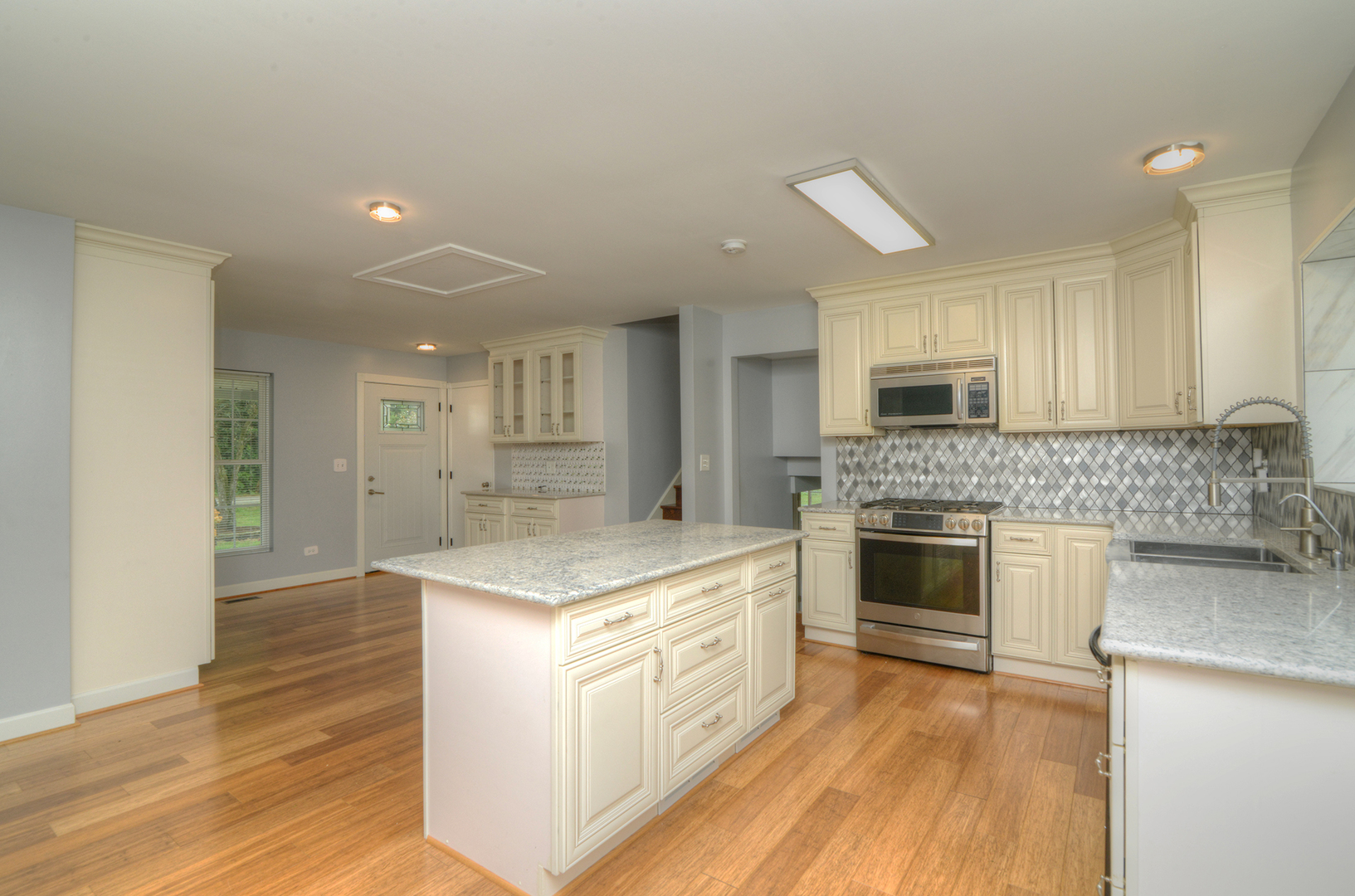 5n712 Garden Avenue Property Photo 11