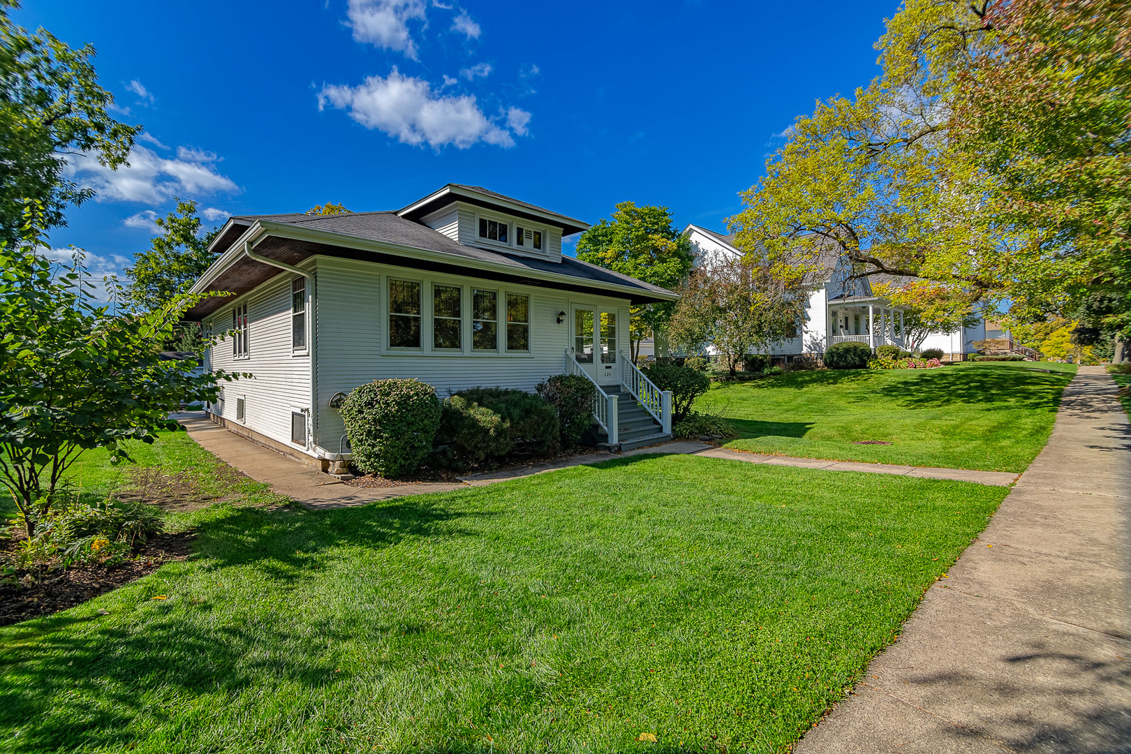 224 S Walnut Street Property Photo 3