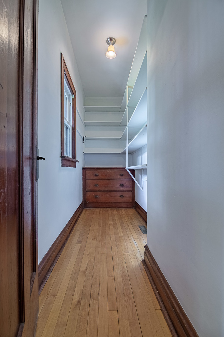 224 S Walnut Street Property Photo 9