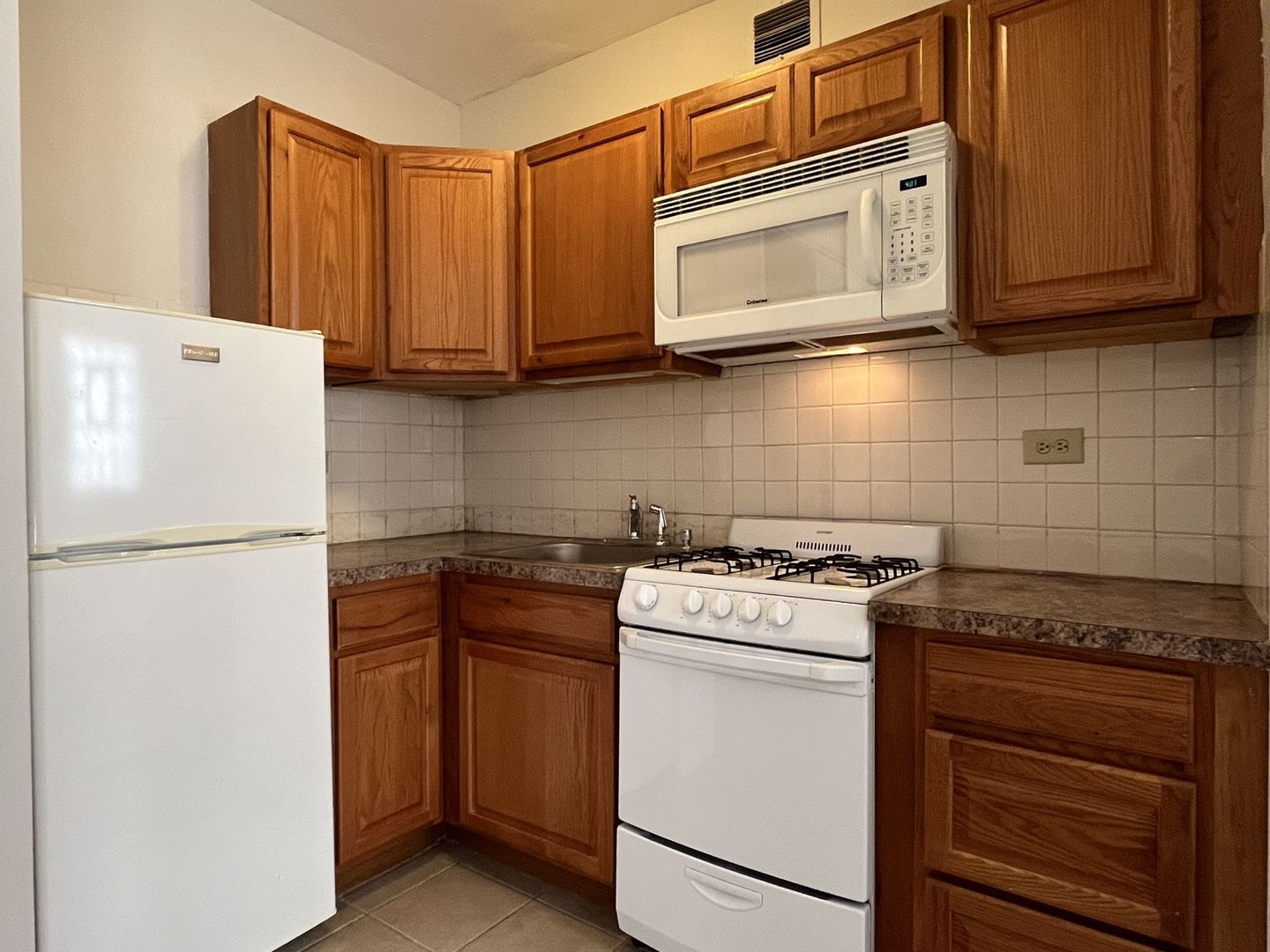 5135 S Kenwood Avenue 406 Property Photo 14