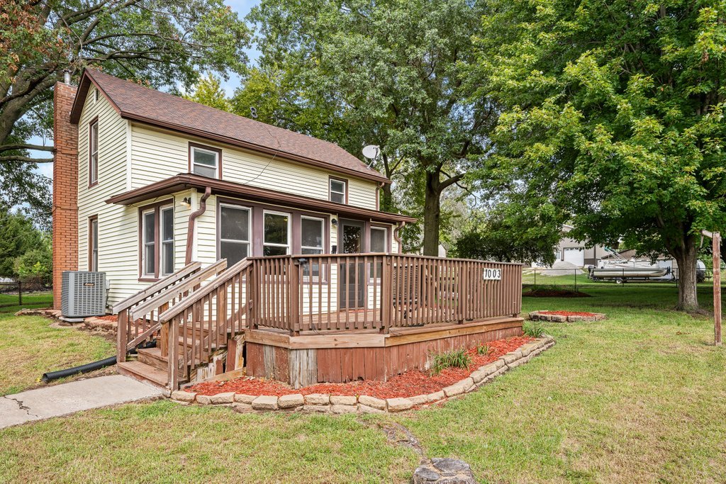 1003 2nd Avenue Property Photo 7