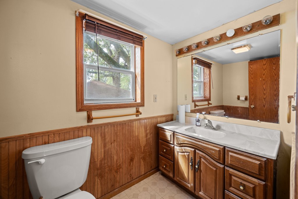 1003 2nd Avenue Property Photo 28