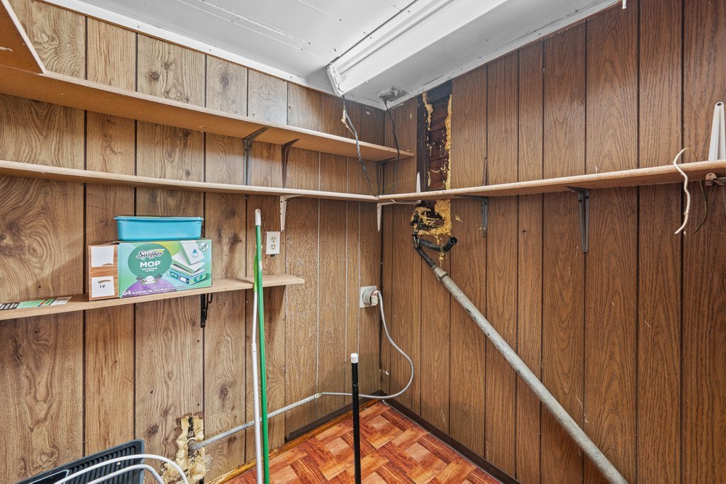1003 2nd Avenue Property Photo 31