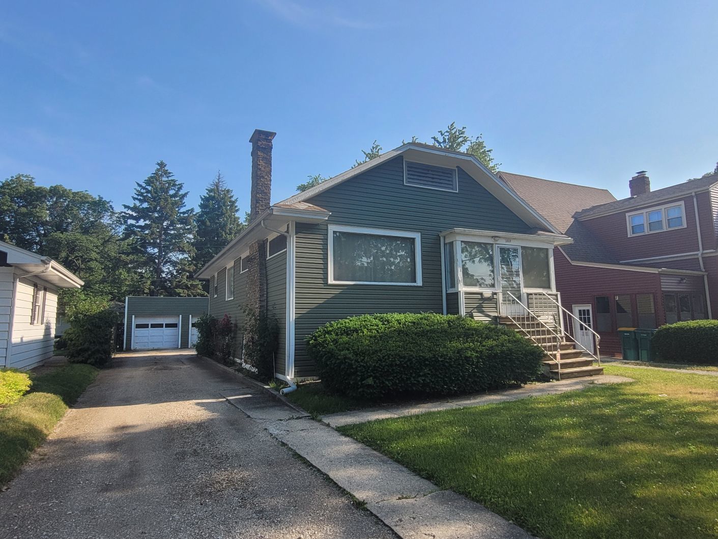 1216 Kenmore Avenue Property Photo 1
