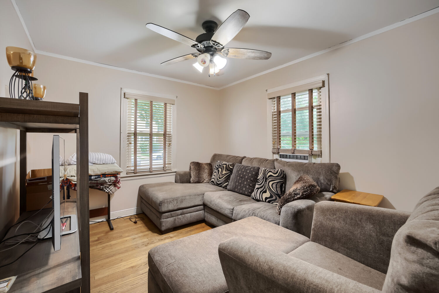10743 S Kedzie Avenue Property Photo 10