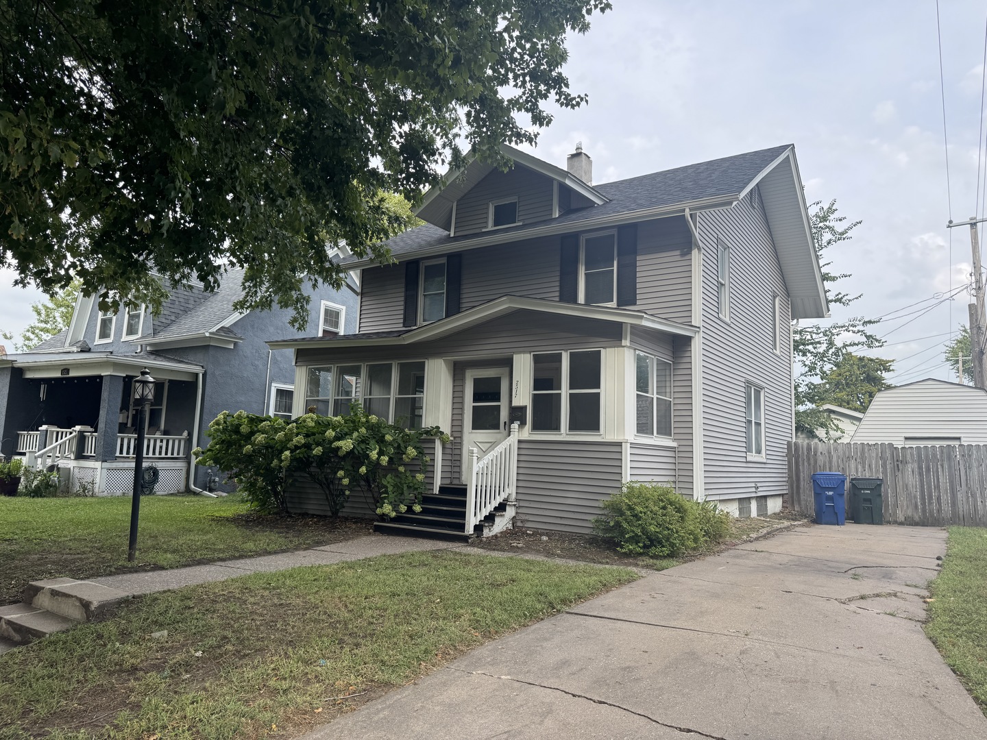 2517 Arlington Avenue Property Photo 2