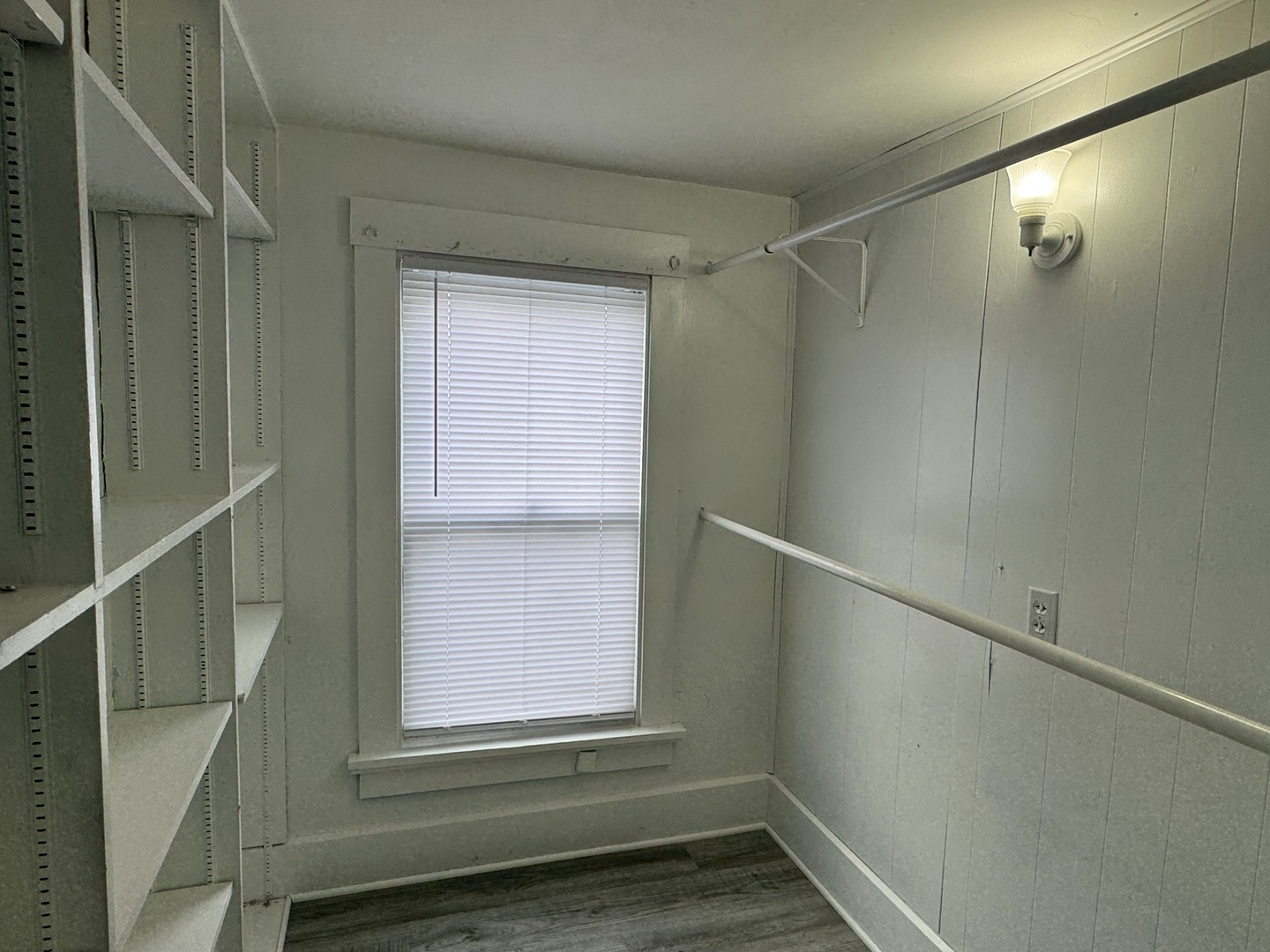 2517 Arlington Avenue Property Photo 11