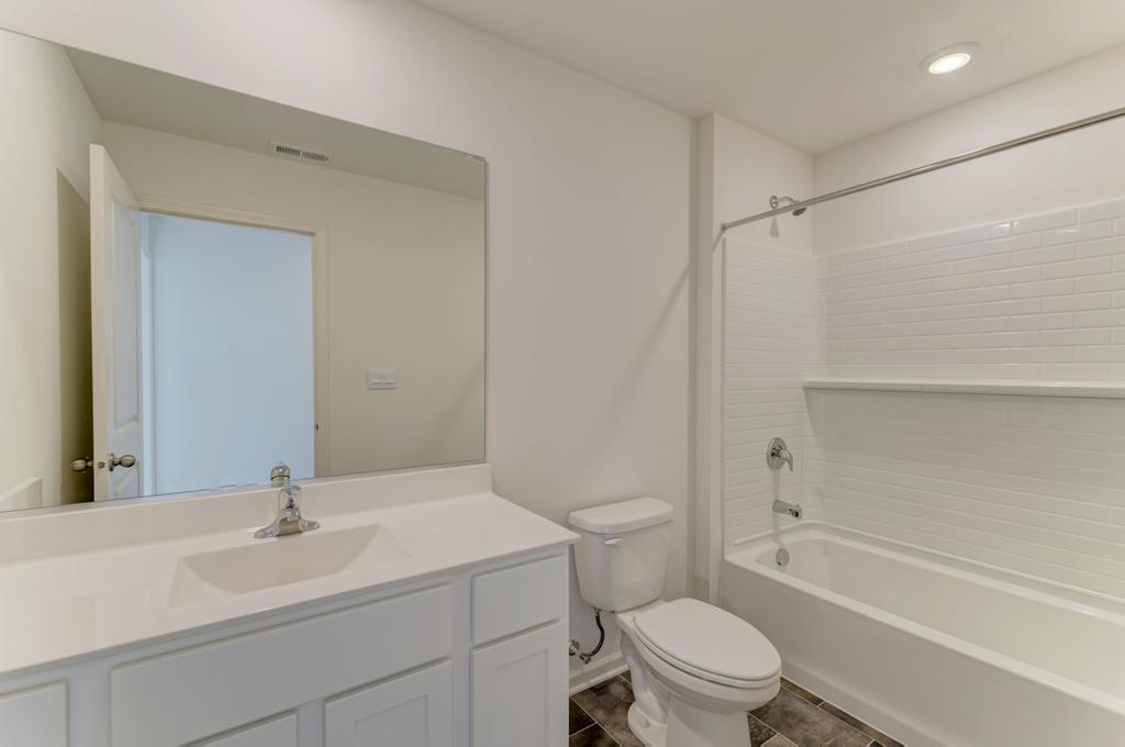 12761178 Property Photo 24