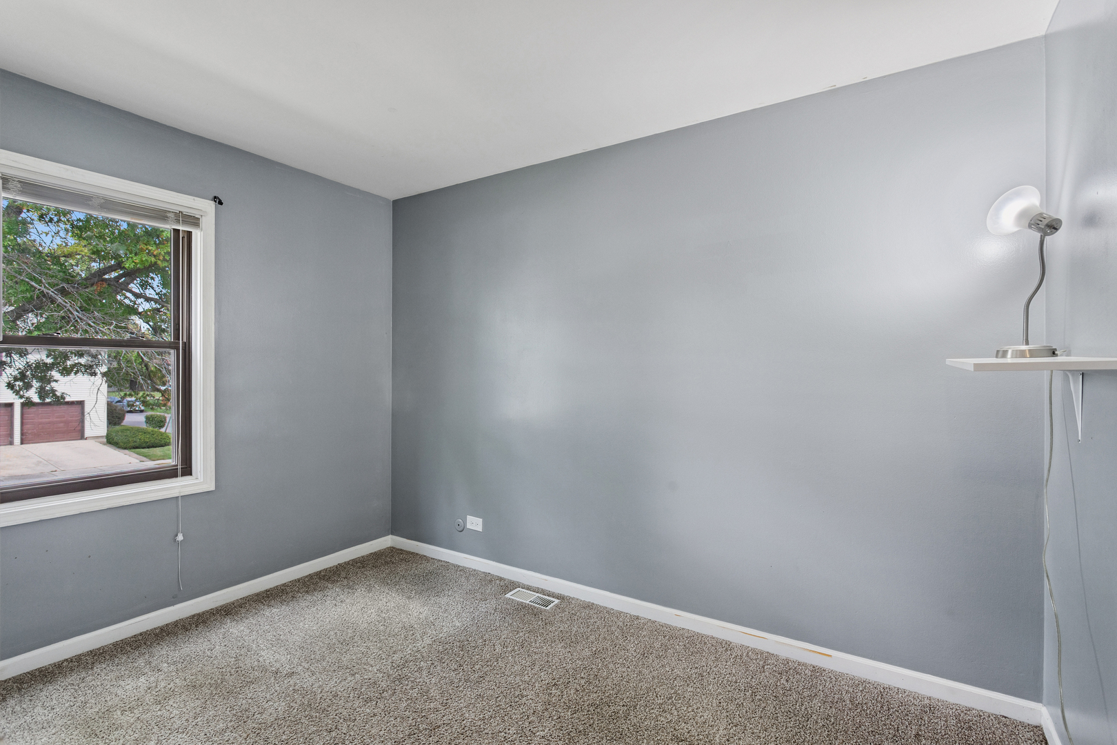 285 Navajo Drive Property Photo 13
