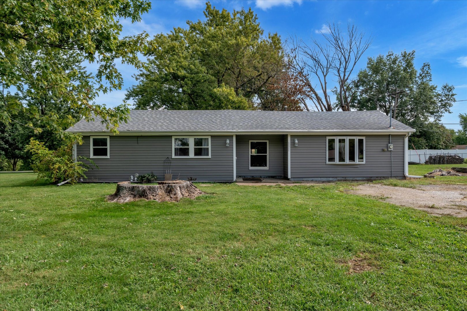 11211 Ridgewood Road Property Photo 1