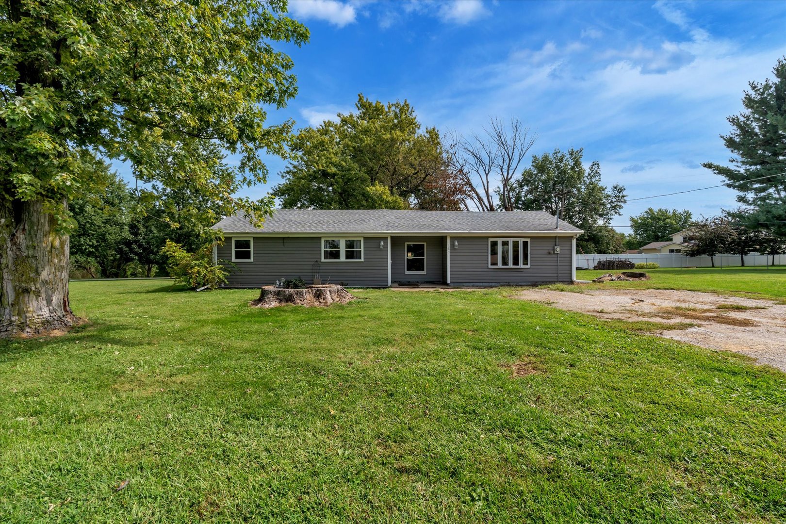 11211 Ridgewood Road Property Photo 2