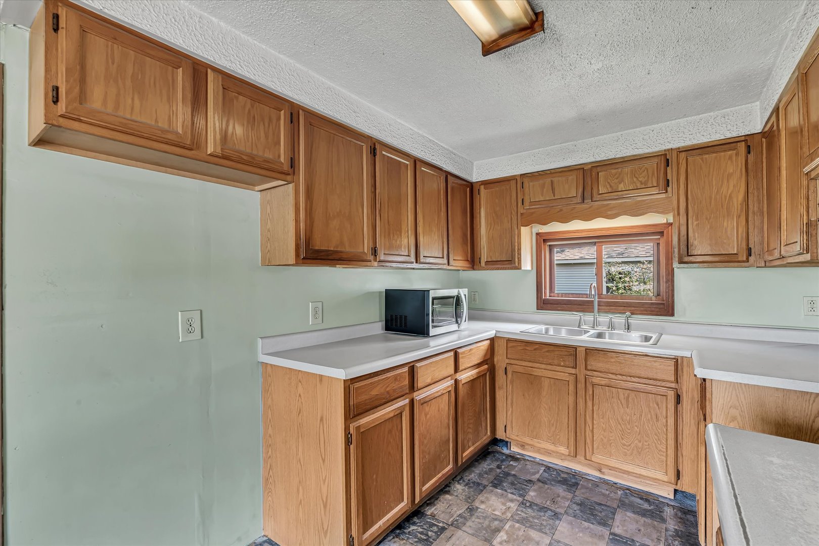 11211 Ridgewood Road Property Photo 24