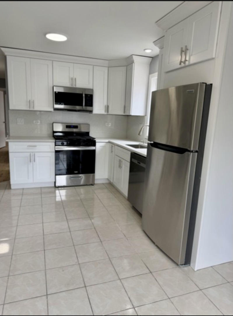 12230 S Mcdaniels Street 1 Property Photo 3