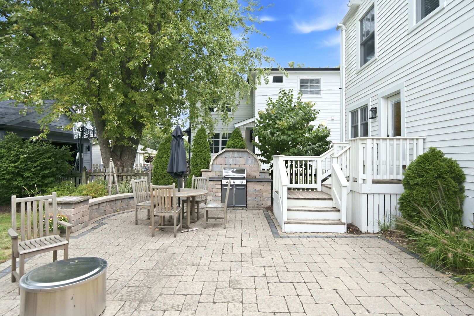 4712 Middaugh Avenue Property Photo 32