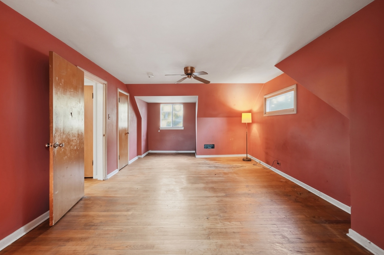 1807 N 78th Court Property Photo 27