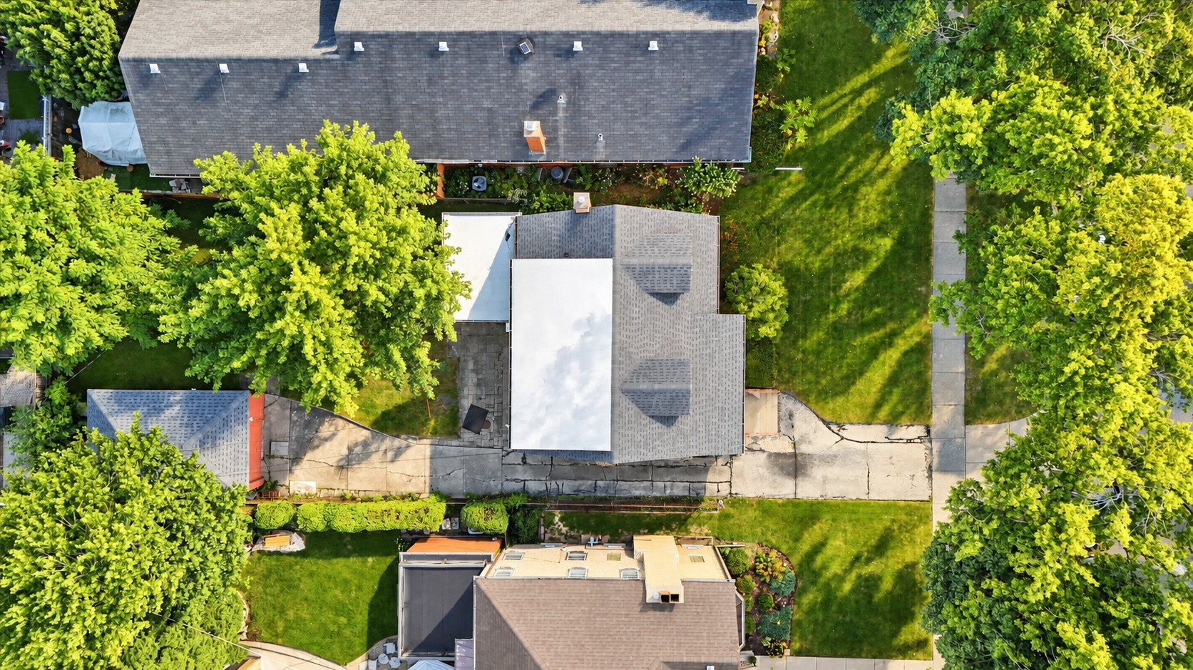 1807 N 78th Court Property Photo 44