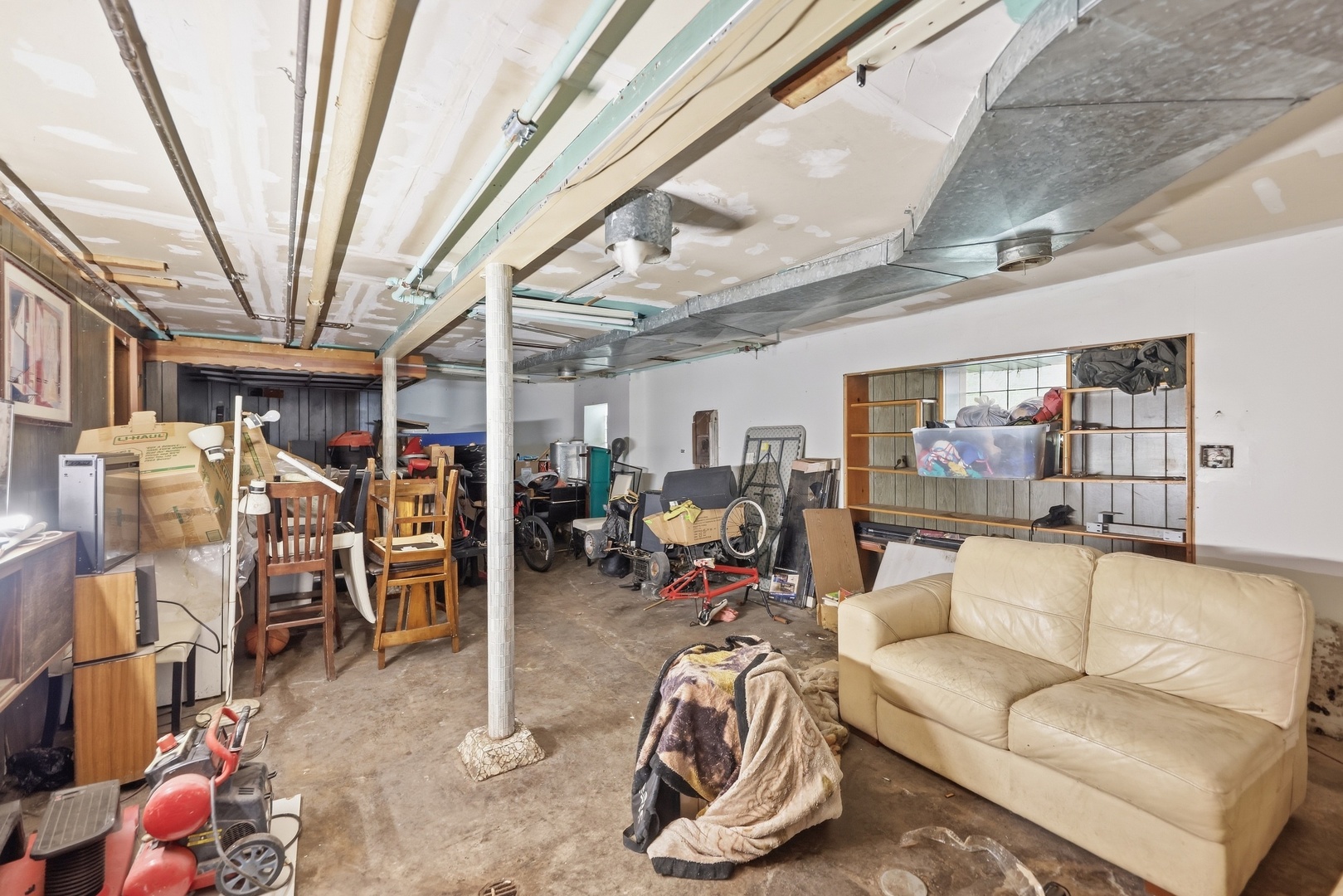 5700 S Maplewood Avenue Property Photo 15