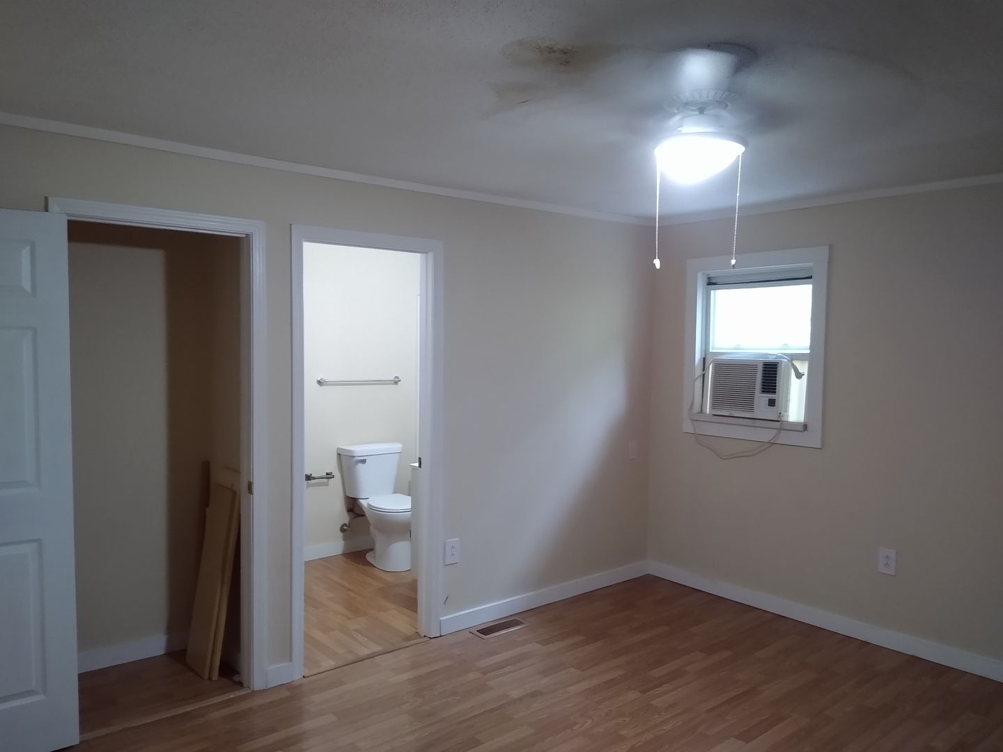 800 Locust Street Property Photo 14