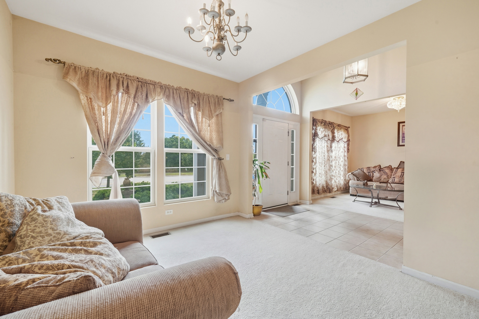 3104 Deerpath Lane Property Photo 10