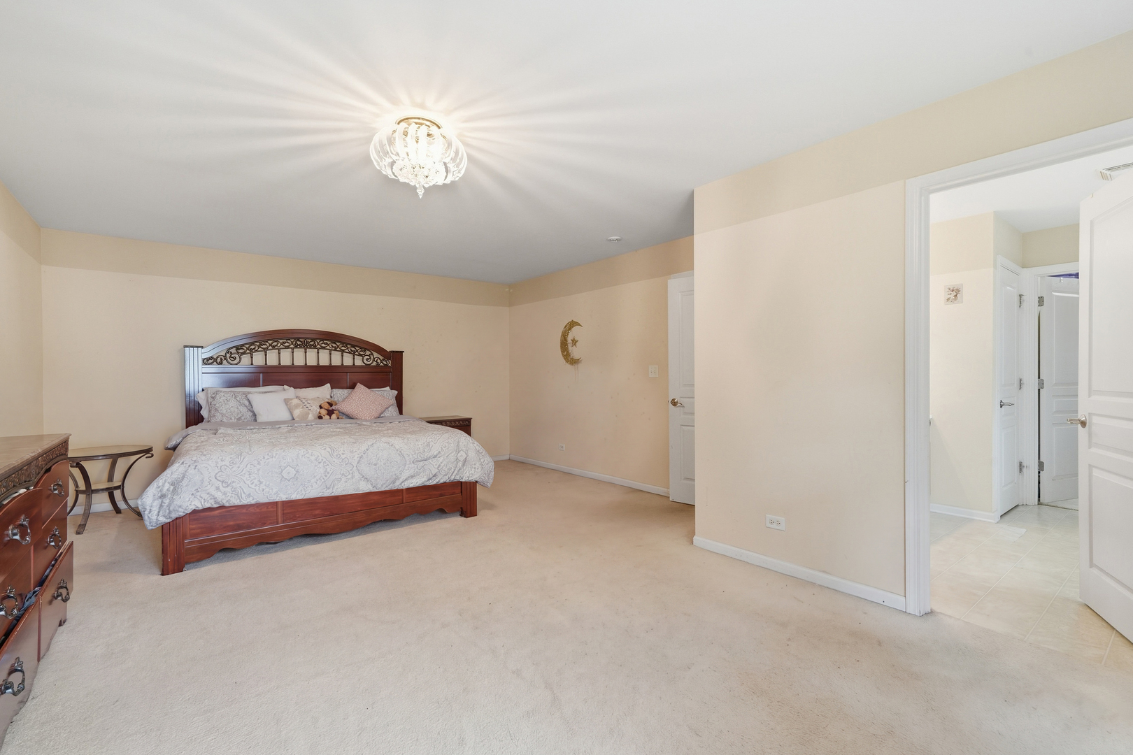 3104 Deerpath Lane Property Photo 12