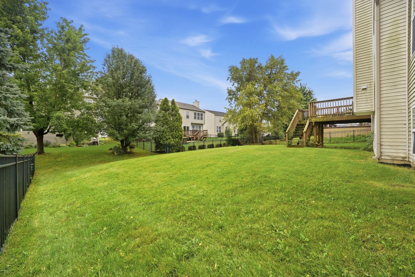 3104 Deerpath Lane Property Photo 22