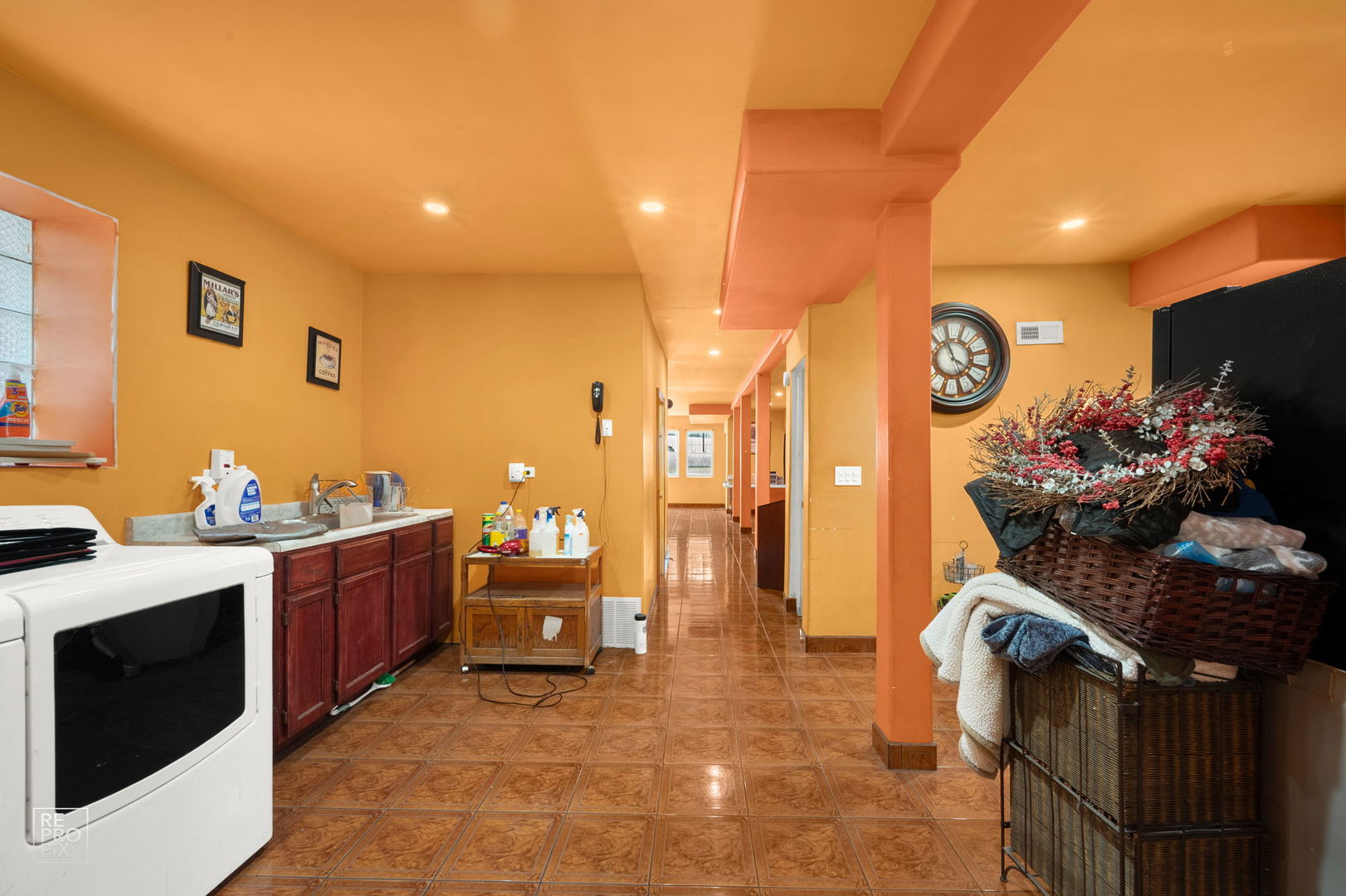 2136 W 23rd Street Property Photo 6